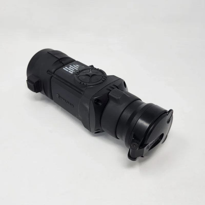 Seite-rechts-AK#2813GG-Pulsar-Core-FXQ55-BW-SN-944019443